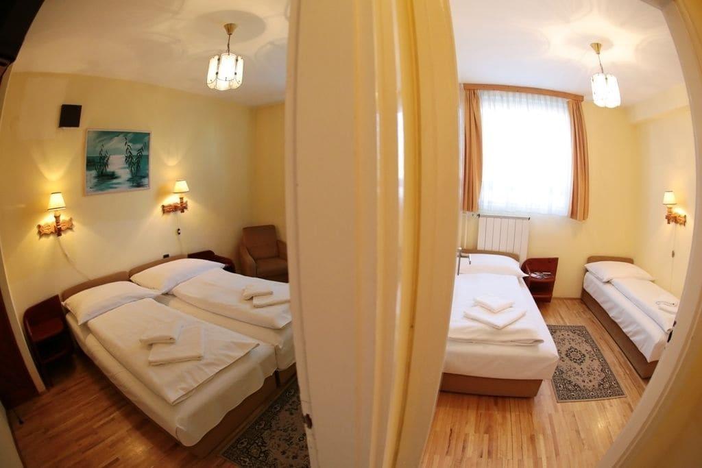 Hotel Bara Junior Budapest Eksteriør billede