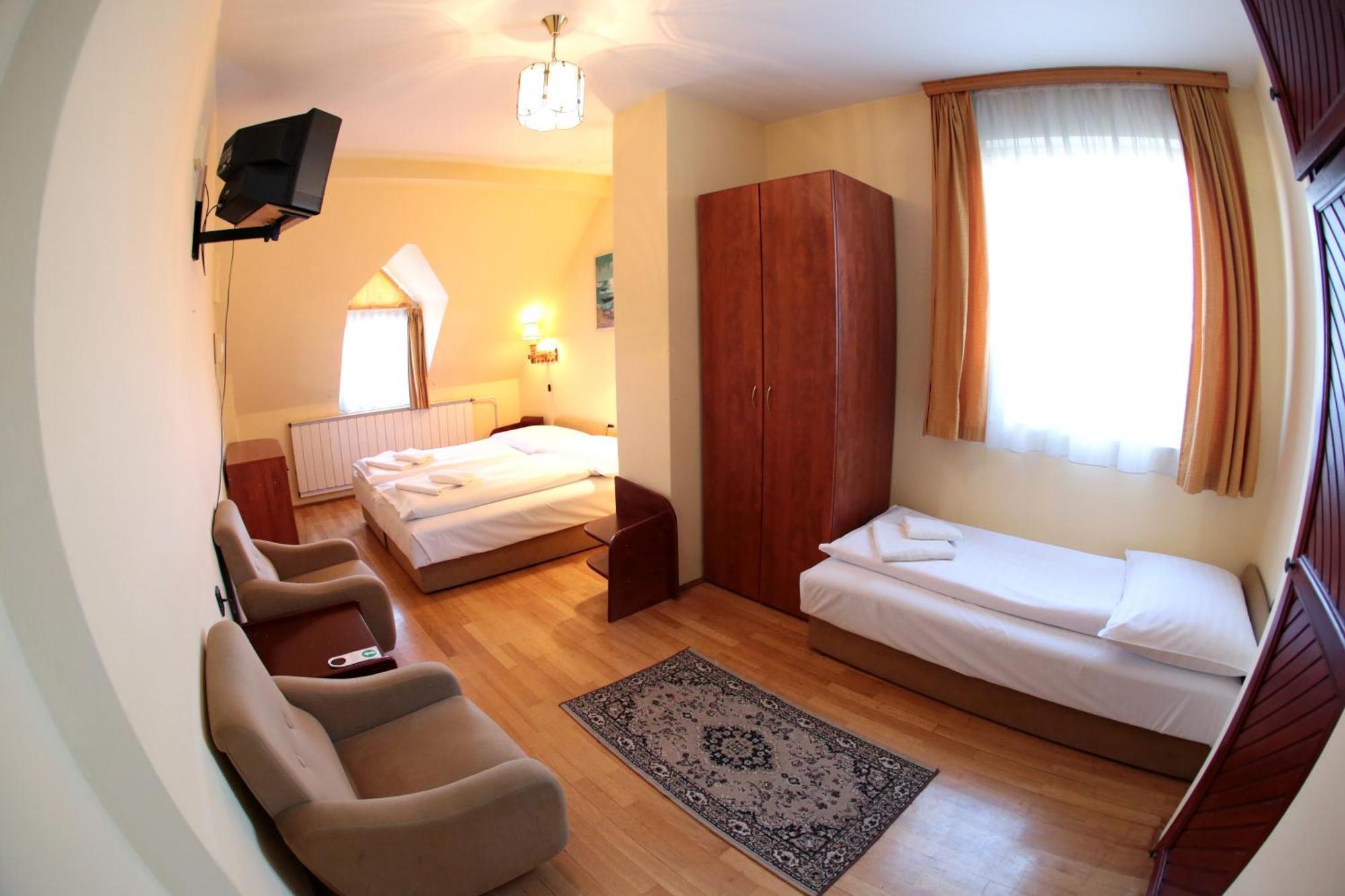Hotel Bara Junior Budapest Eksteriør billede