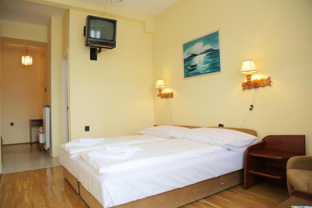 Hotel Bara Junior Budapest Værelse billede